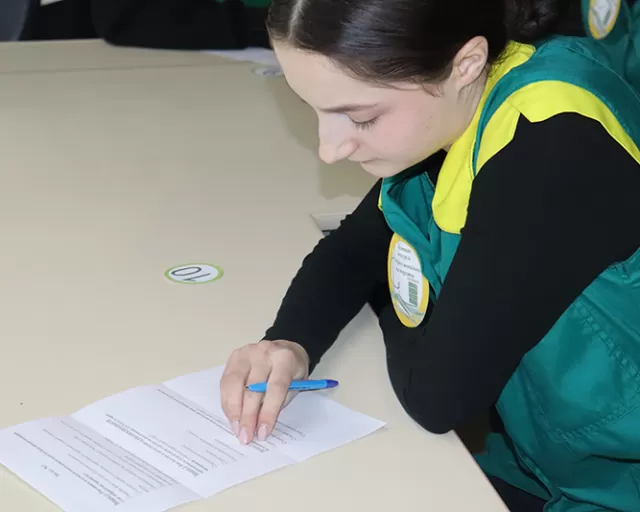 Конкурс профессионального мастерства среди  молодых рабочих швейной фабрики 